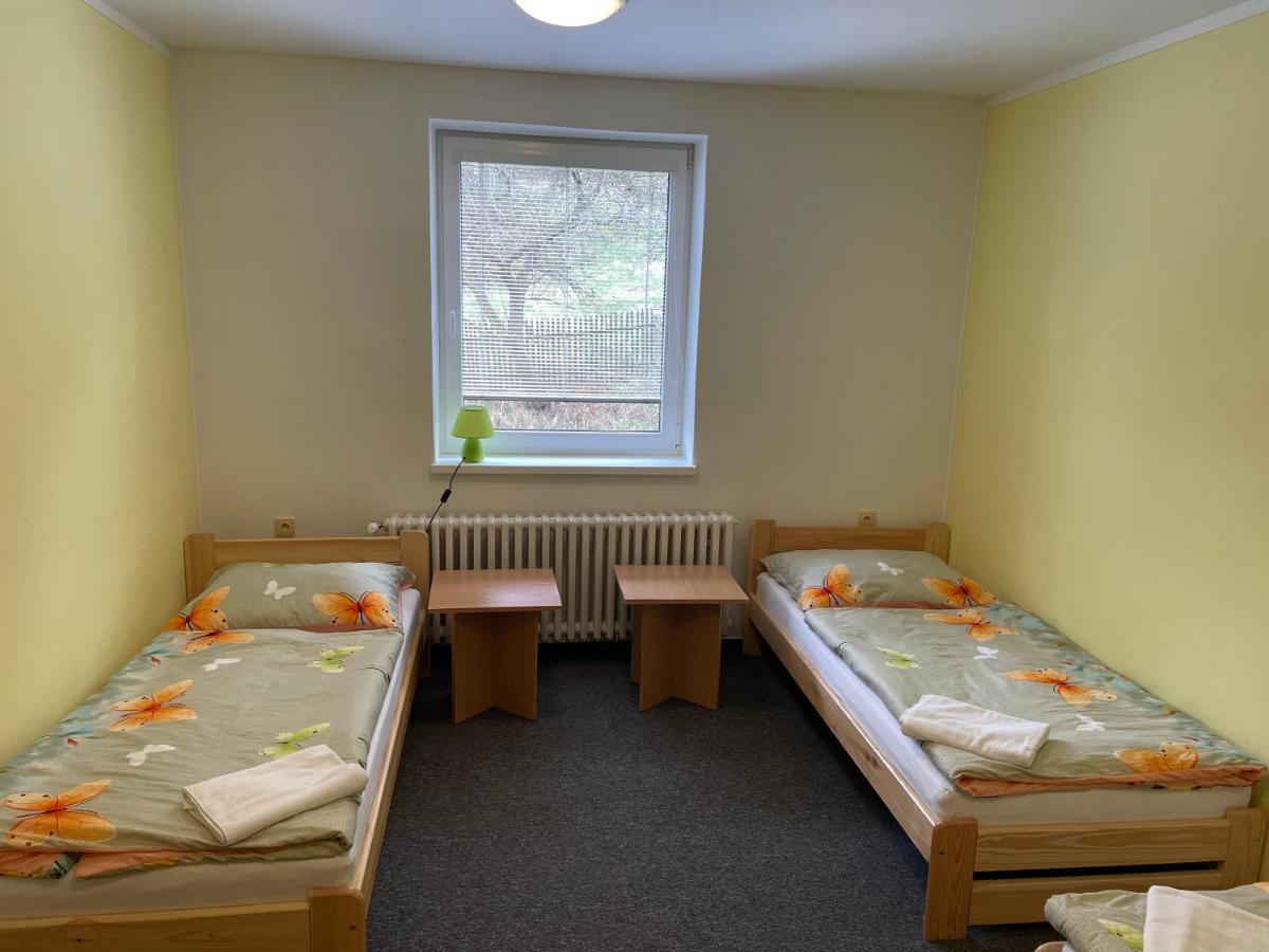 Penzion U Kluju Vestin Exteriör bild