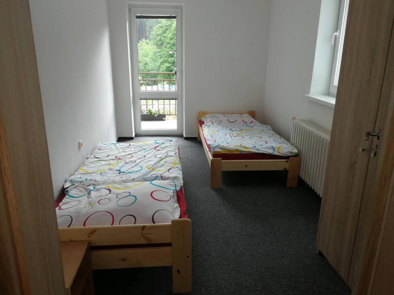 Penzion U Kluju Vestin Exteriör bild